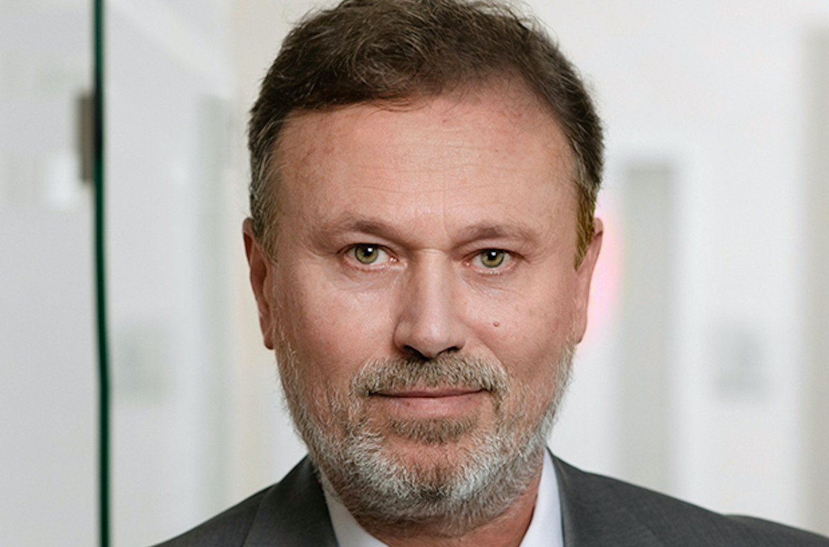 Stephan Michaelis übersetzt Juristendeutsch für Makler